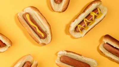 Por que chamamos de 'cachorro-quente' o sanduíche de salsicha?